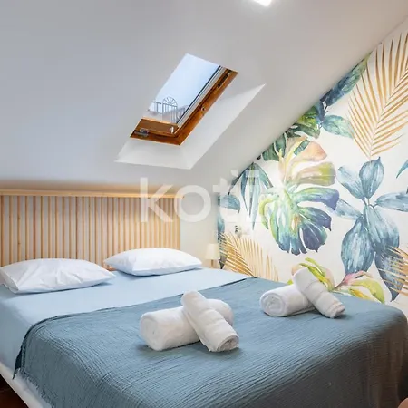 Koti - ático Doña Ana *